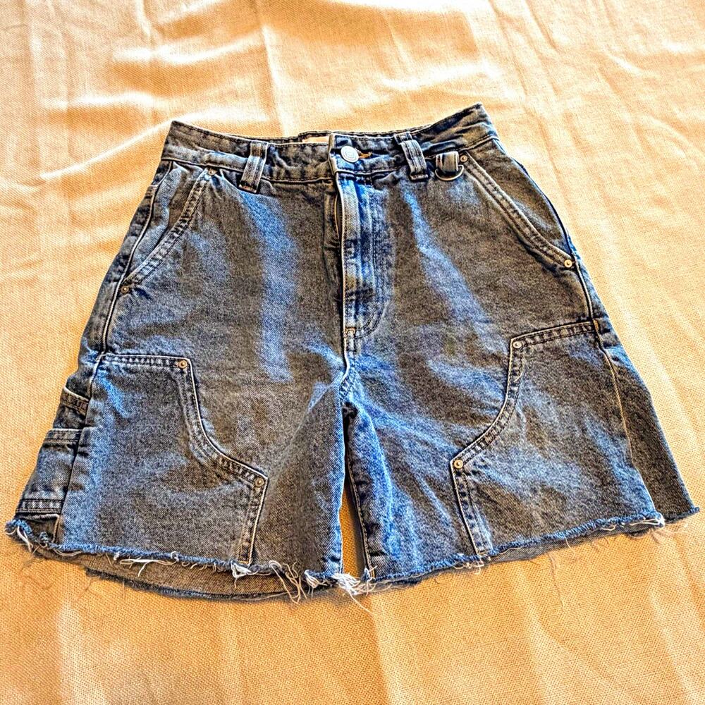 Cotton On Womens Paneled Denim Carpenter Shorts Size 6 Blue Raw Hem Utility Y2K